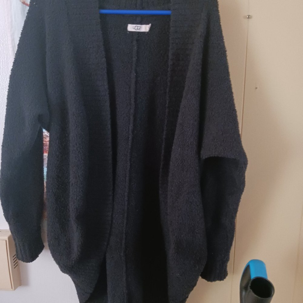 Cardigan sweater